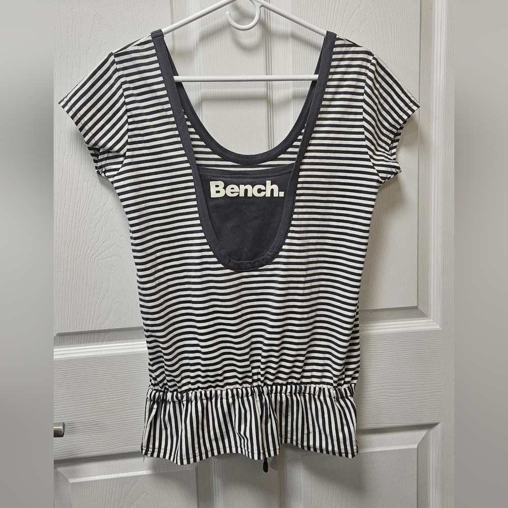 Bench Drawstring Top , Size L - Picture 4 of 6